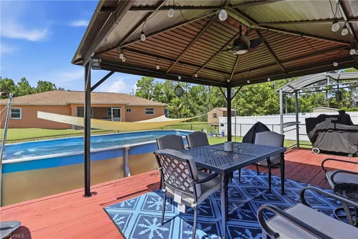 404 Parkdale Blvd, Lehigh Acres, Florida 33974