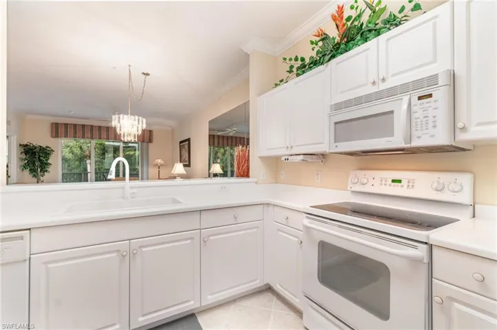 19470  Cromwell  CT, Fort Myers, FL 33912