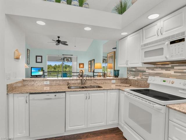 206  Newport  DR, Naples, FL 34114
