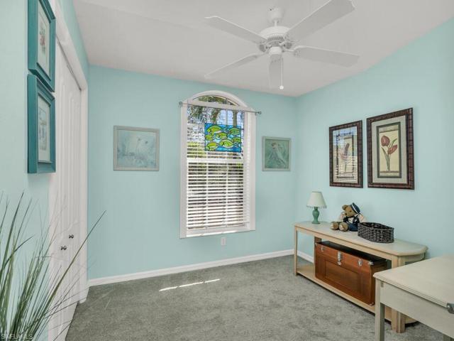206  Newport  DR, Naples, FL 34114