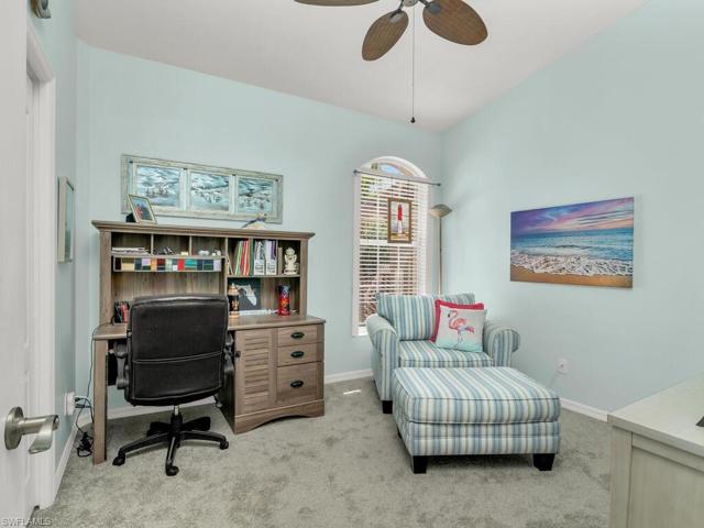 206  Newport  DR, Naples, FL 34114