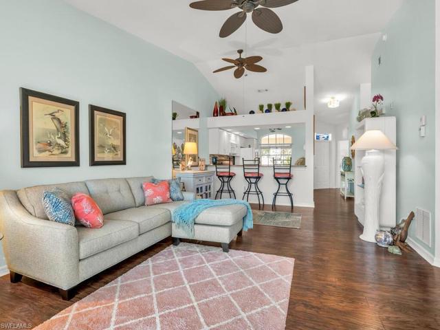 206  Newport  DR, Naples, FL 34114