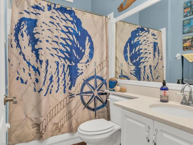206  Newport  DR, Naples, FL 34114
