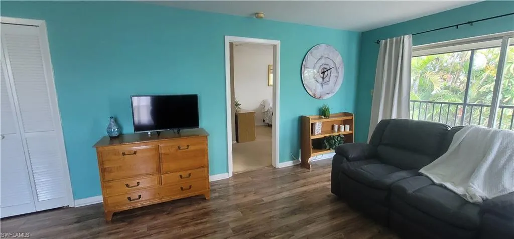 Living area to primary bedroom