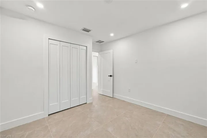 4315 22nd Pl Sw, Naples, Florida 34116
