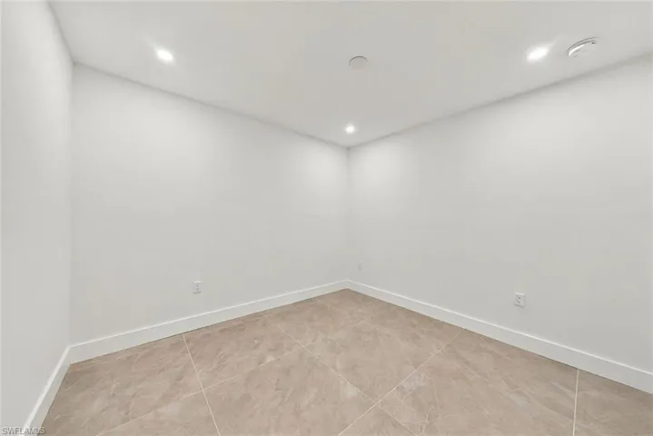 4315 22nd Pl Sw, Naples, Florida 34116