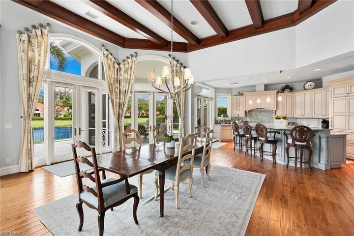 6991 Greentree Dr, Naples, Florida 34108