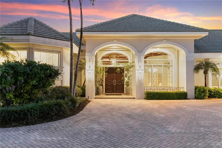 6991 Greentree Dr, Naples, Florida 34108