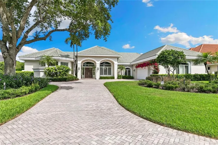6991 Greentree Dr, Naples, Florida 34108