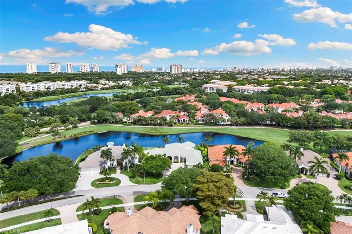 6991 Greentree Dr, Naples, Florida 34108