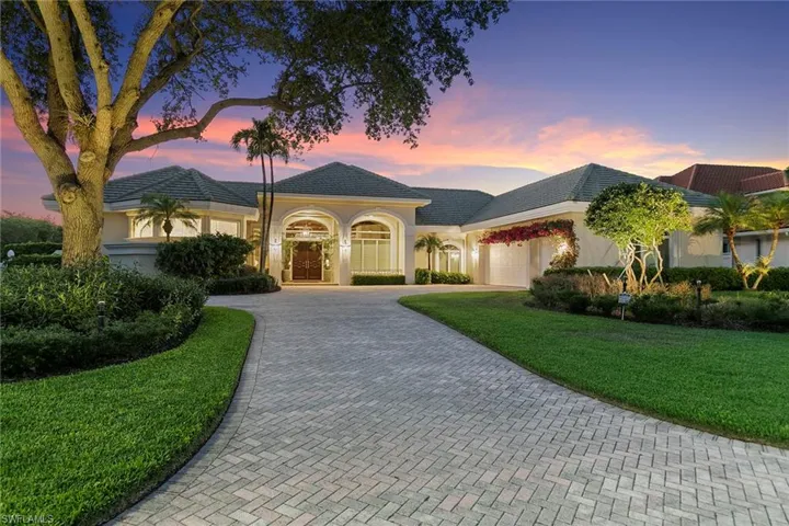 6991 Greentree Dr, Naples, Florida 34108