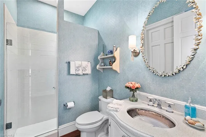 6991 Greentree Dr, Naples, Florida 34108