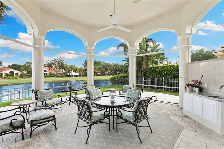 6991 Greentree Dr, Naples, Florida 34108