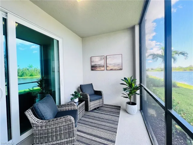 West facing Screened-in lanai facing