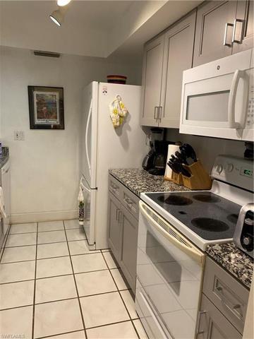 147 SW 47th TER # 3, CAPE CORAL FL 33914