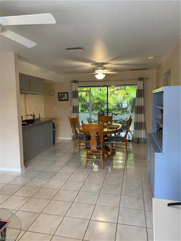 Kitchen and laundry are on the left.