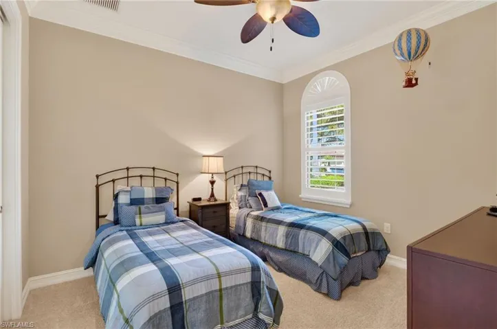 7352 Lantana Way, Naples, Florida 34119