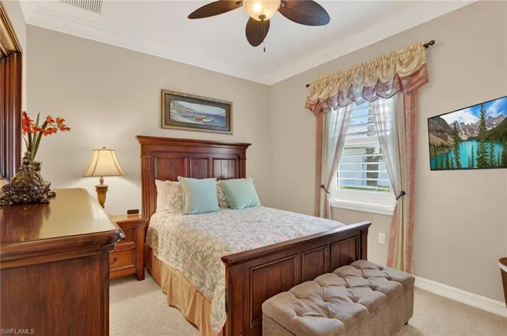 7352 Lantana Way, Naples, Florida 34119