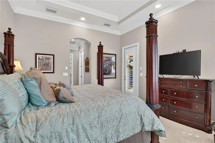 7352 Lantana Way, Naples, Florida 34119
