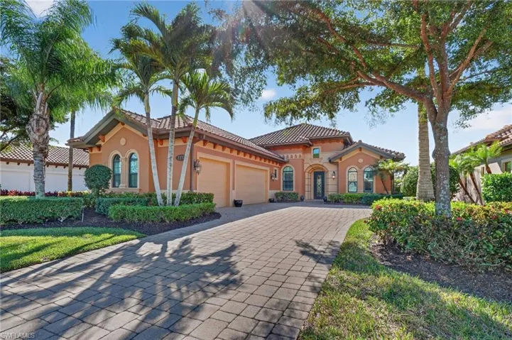 7352 Lantana Way, Naples, Florida 34119