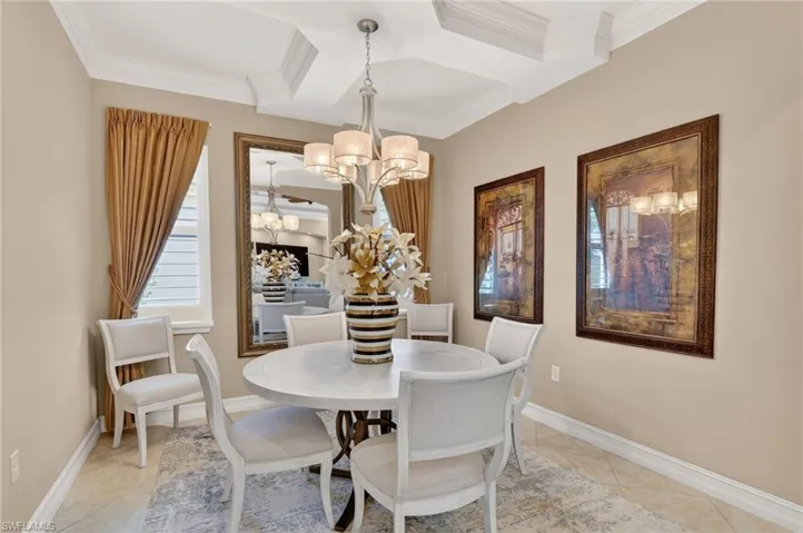 7352 Lantana Way, Naples, Florida 34119
