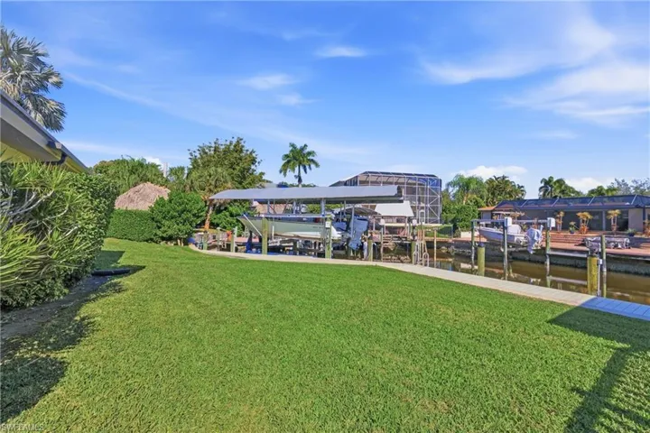 Beautiful Backyard with dock and boat lift