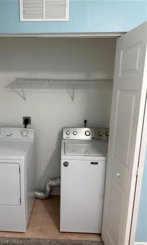 8285  Pacific Beach  DR, Fort Myers, FL 33966