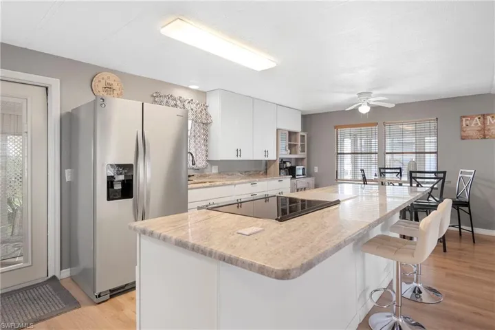 138  Lexington  AVE, Fort Myers, FL 33908