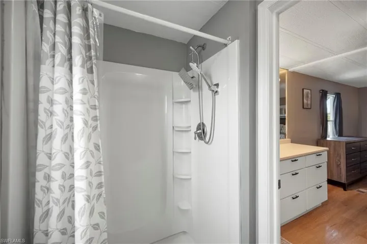 138  Lexington  AVE, Fort Myers, FL 33908
