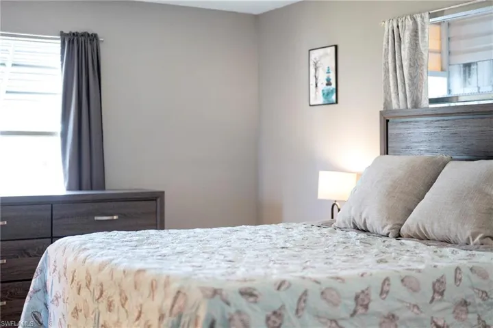 138  Lexington  AVE, Fort Myers, FL 33908