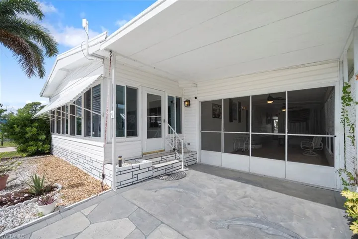 138  Lexington  AVE, Fort Myers, FL 33908