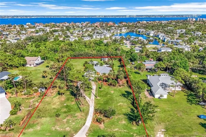 12710  Summerwood  DR, Fort Myers, FL 33908