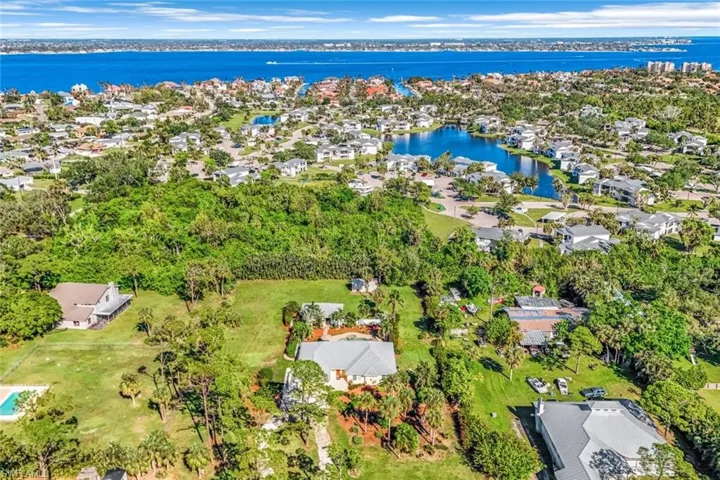 12710  Summerwood  DR, Fort Myers, FL 33908