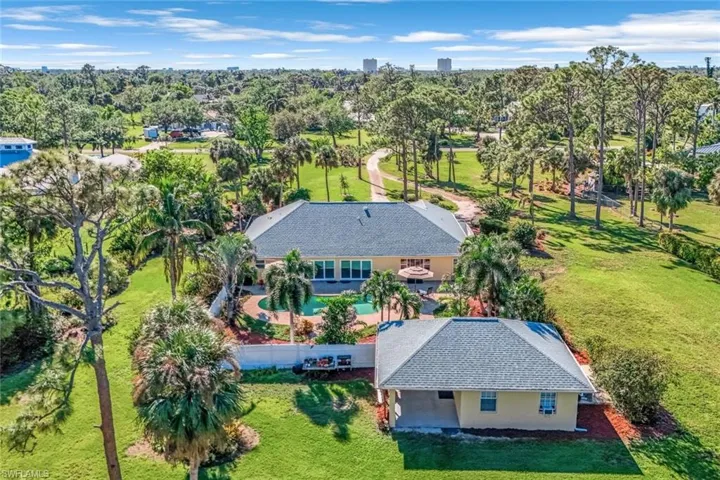 12710  Summerwood  DR, Fort Myers, FL 33908