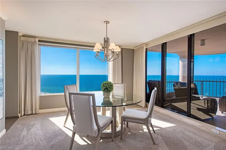 4251 Gulf Shore BLVD N # 18D, NAPLES FL 34103