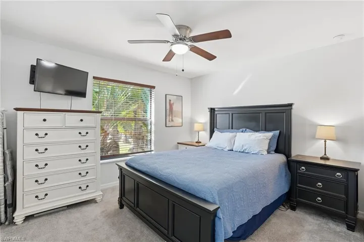 Guest bedroom #1