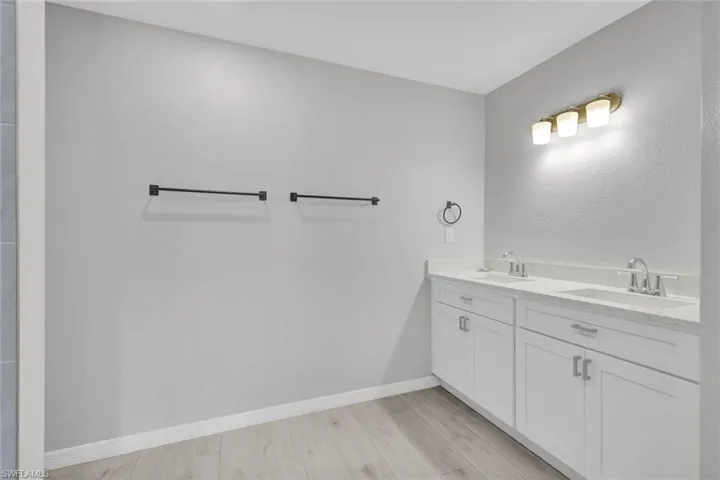 Primary Bath with Dual Sinks