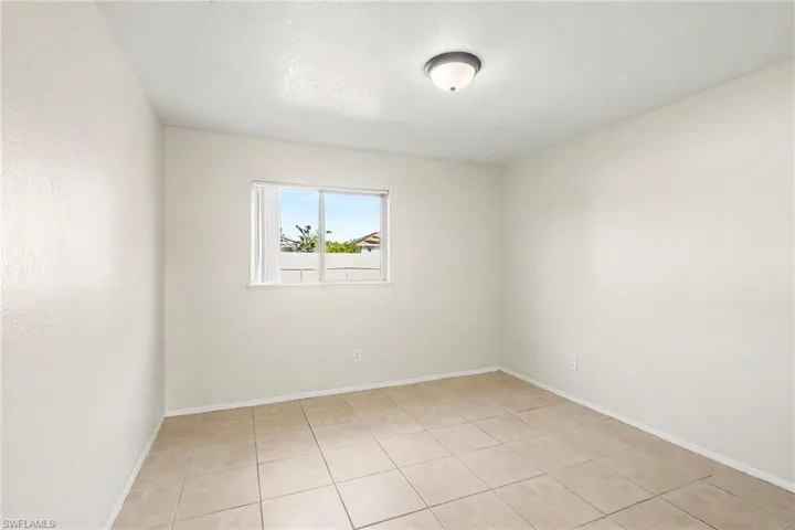 Guest bedroom