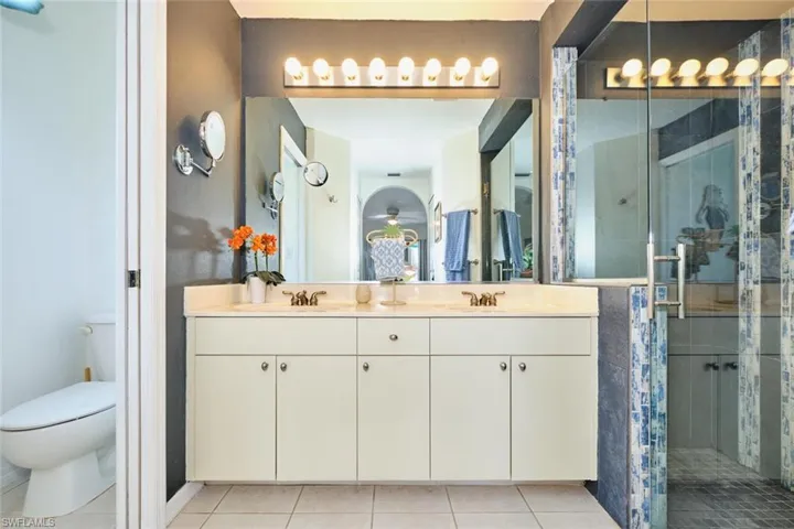 Breathtaking bathroom!