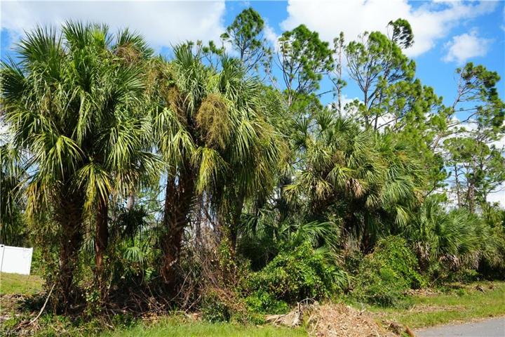 15256  Rebecca  AVE, PORT CHARLOTTE, FL 33953