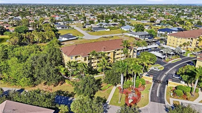 1781 Four Mile Cove Pkwy # 123, Cape Coral, Florida 33990