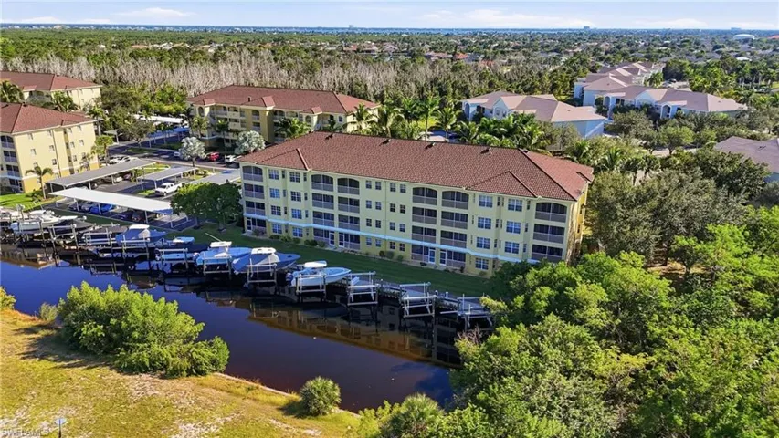 1781 Four Mile Cove Pkwy # 123, Cape Coral, Florida 33990