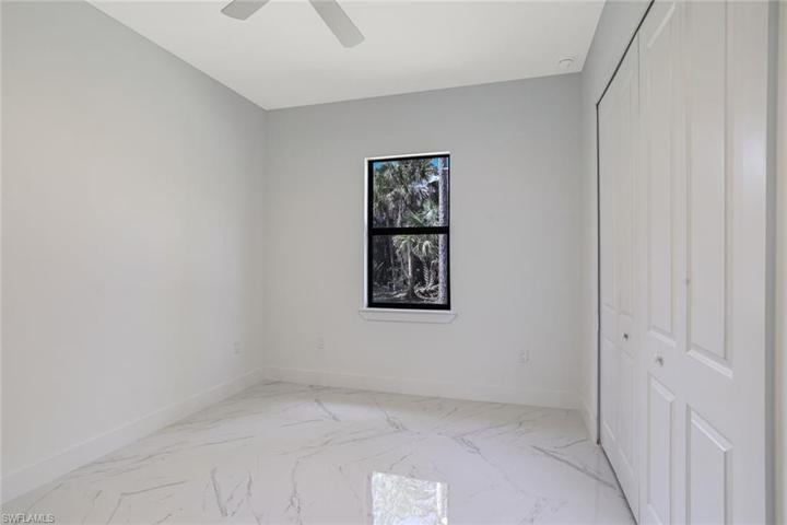 883  2nd NE ST, Naples, FL 34120