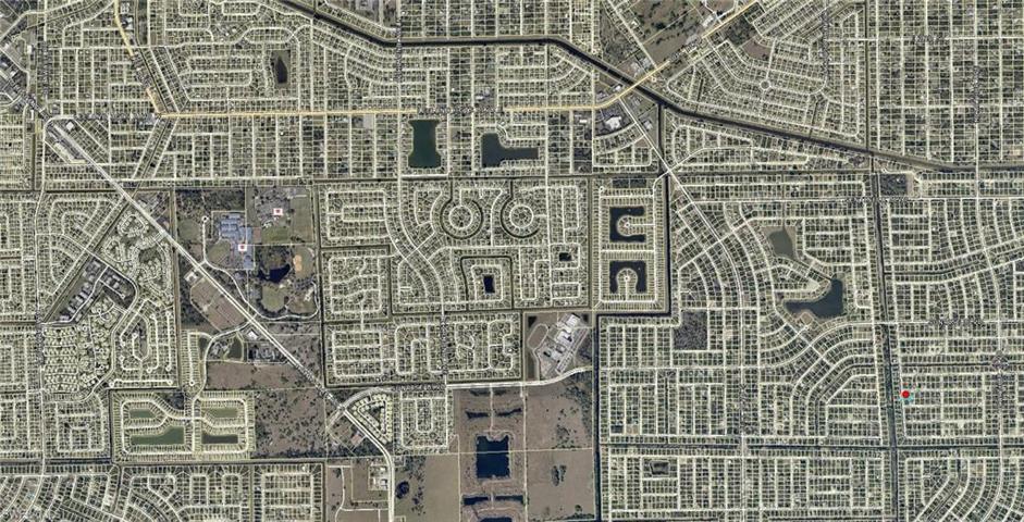 916  Brainard E ST, LEHIGH ACRES, FL 33974