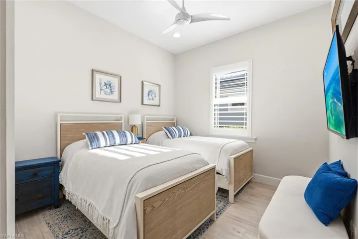 5662 Elbow Ave, Naples, Florida 34113