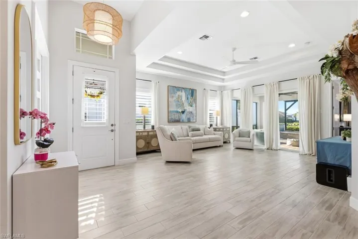 5662 Elbow Ave, Naples, Florida 34113