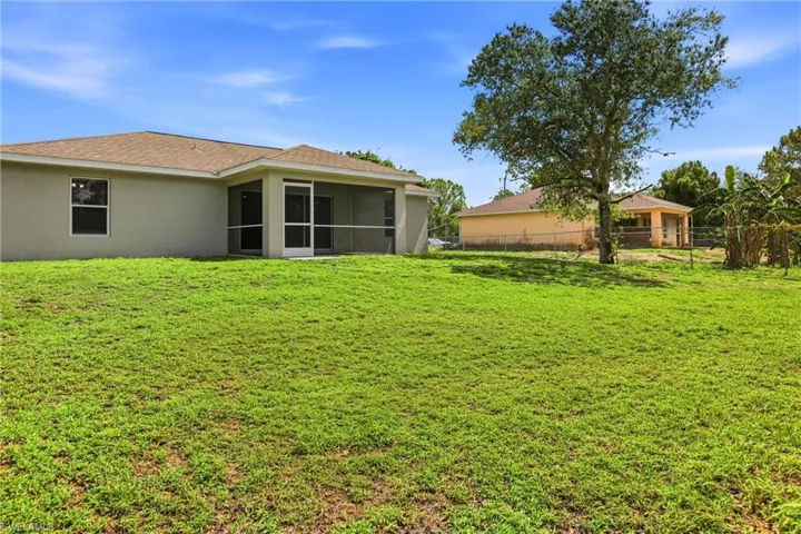 1036 Belmont St E, Lehigh Acres, Florida 33974