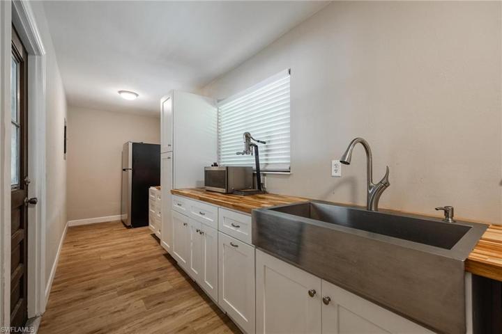 Lower Level Kitchenette