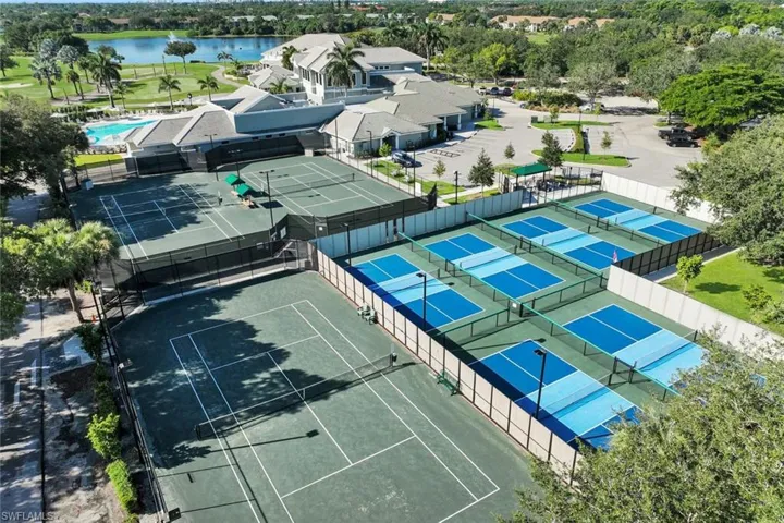 26496 Clarkston Dr, Bonita Springs, Florida 34135