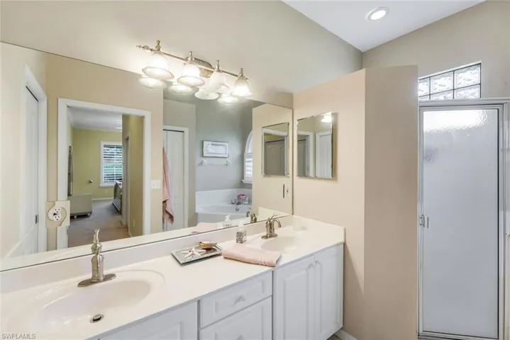 26496 Clarkston Dr, Bonita Springs, Florida 34135